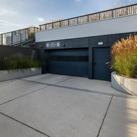 Family With Gym And Swimming Pool By Renters Prestige 公寓 科沃布热格