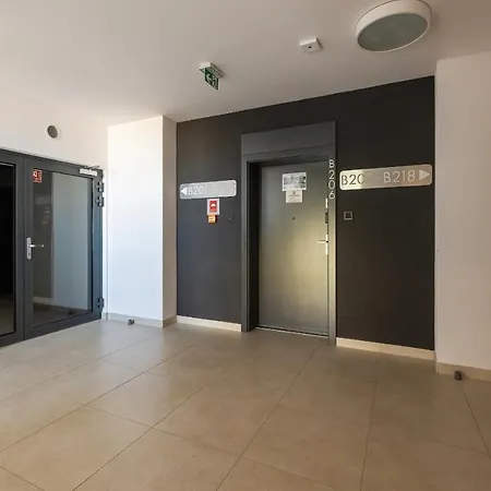 Family With Gym And Swimming Pool By Renters Prestige Kolobřeh